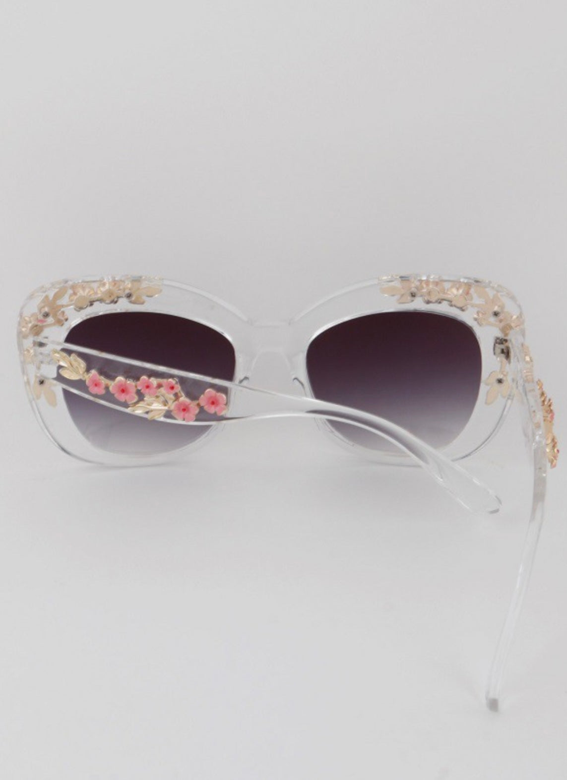 Flower Engraved Cateye Sunglasses
